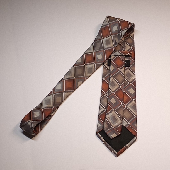 Bocara Neck Tie - Picture 9 of 9